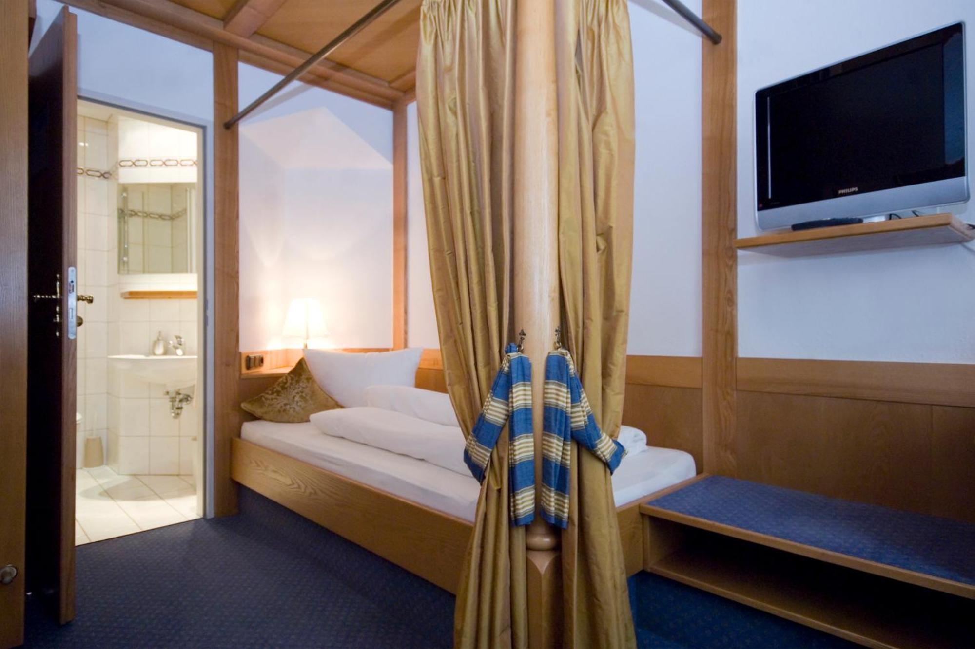 Hotel Post Burghausen Eksteriør billede