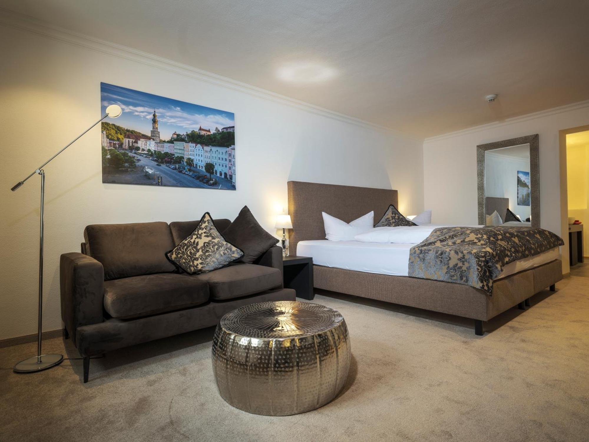 Hotel Post Burghausen Eksteriør billede